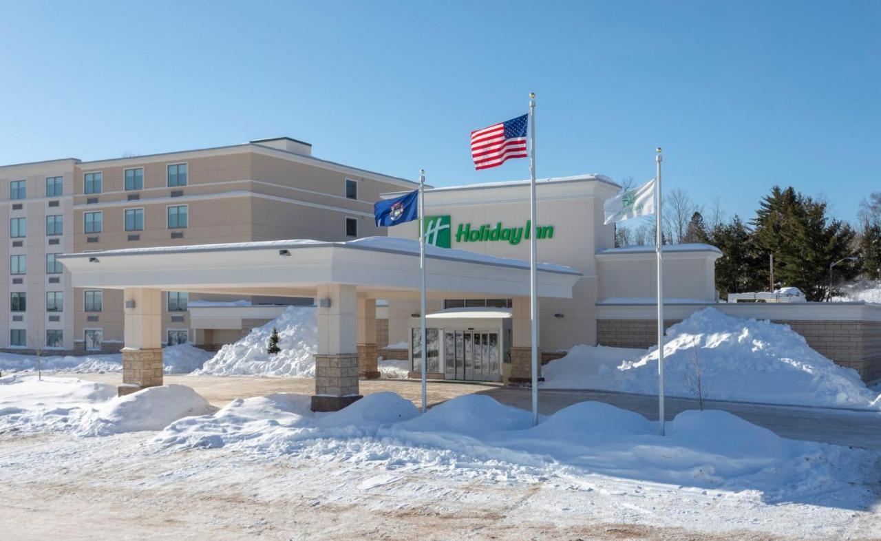 Holiday Inn Marquette By Ihg Buitenkant foto