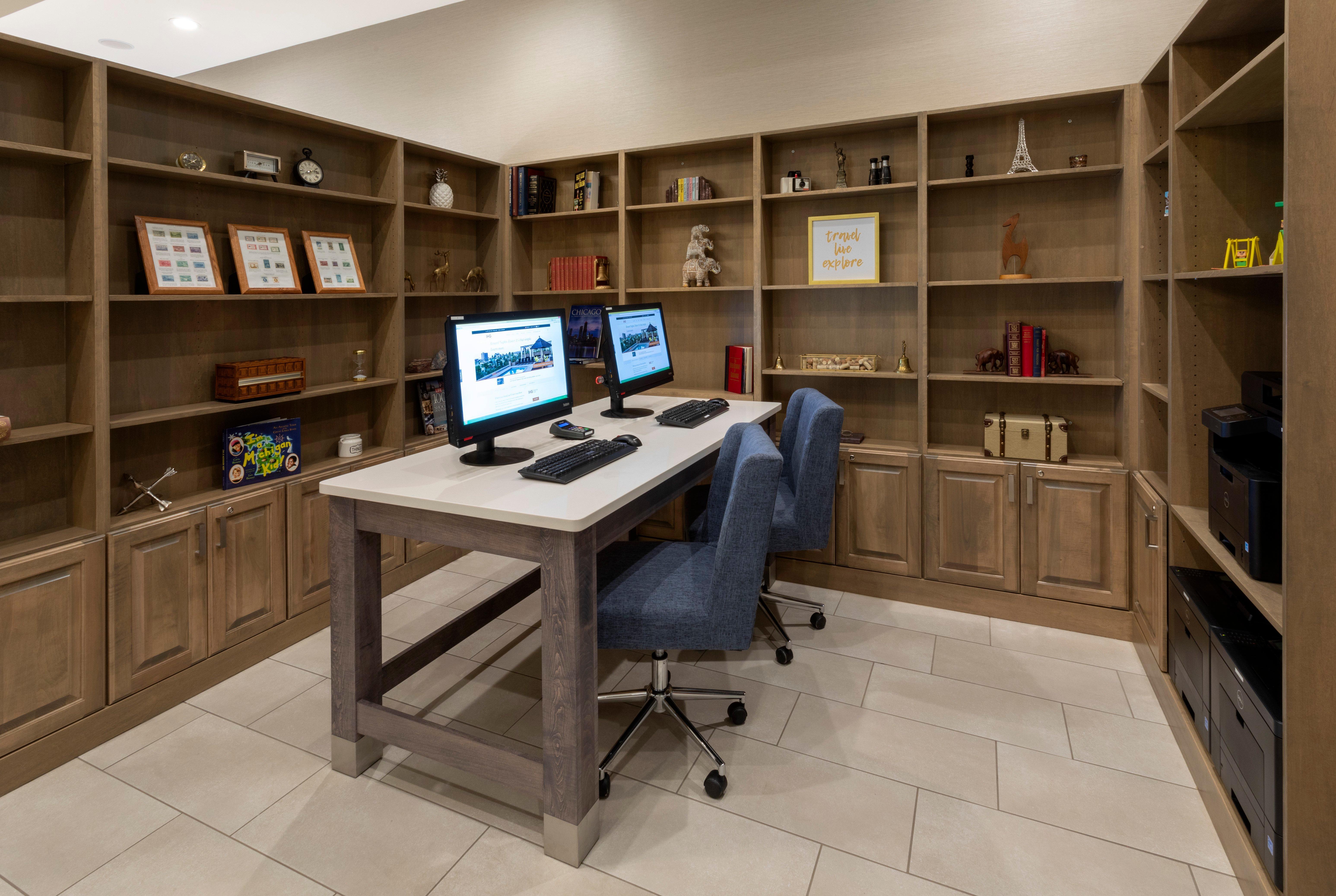 Holiday Inn Marquette By Ihg Buitenkant foto
