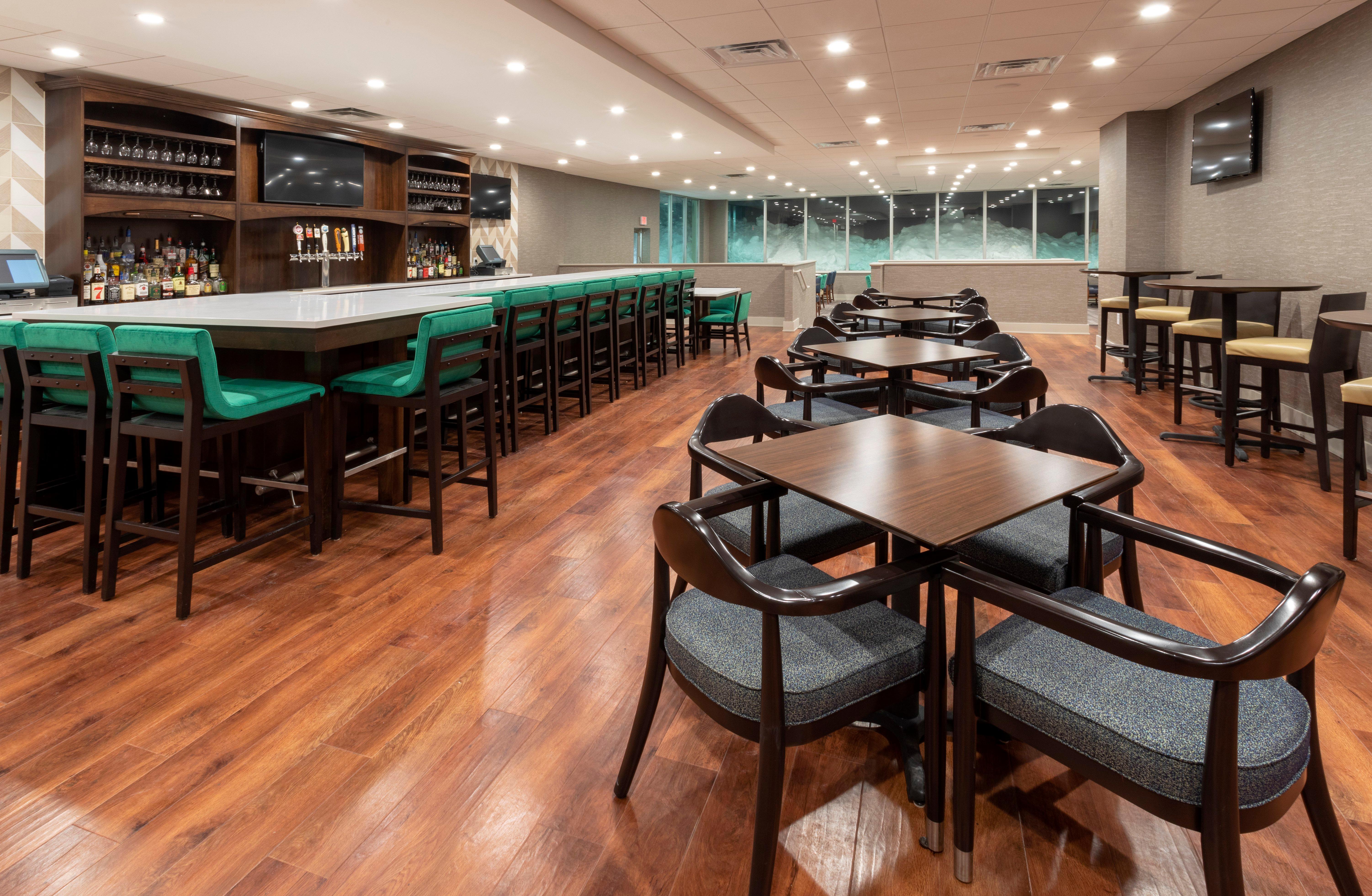 Holiday Inn Marquette By Ihg Buitenkant foto
