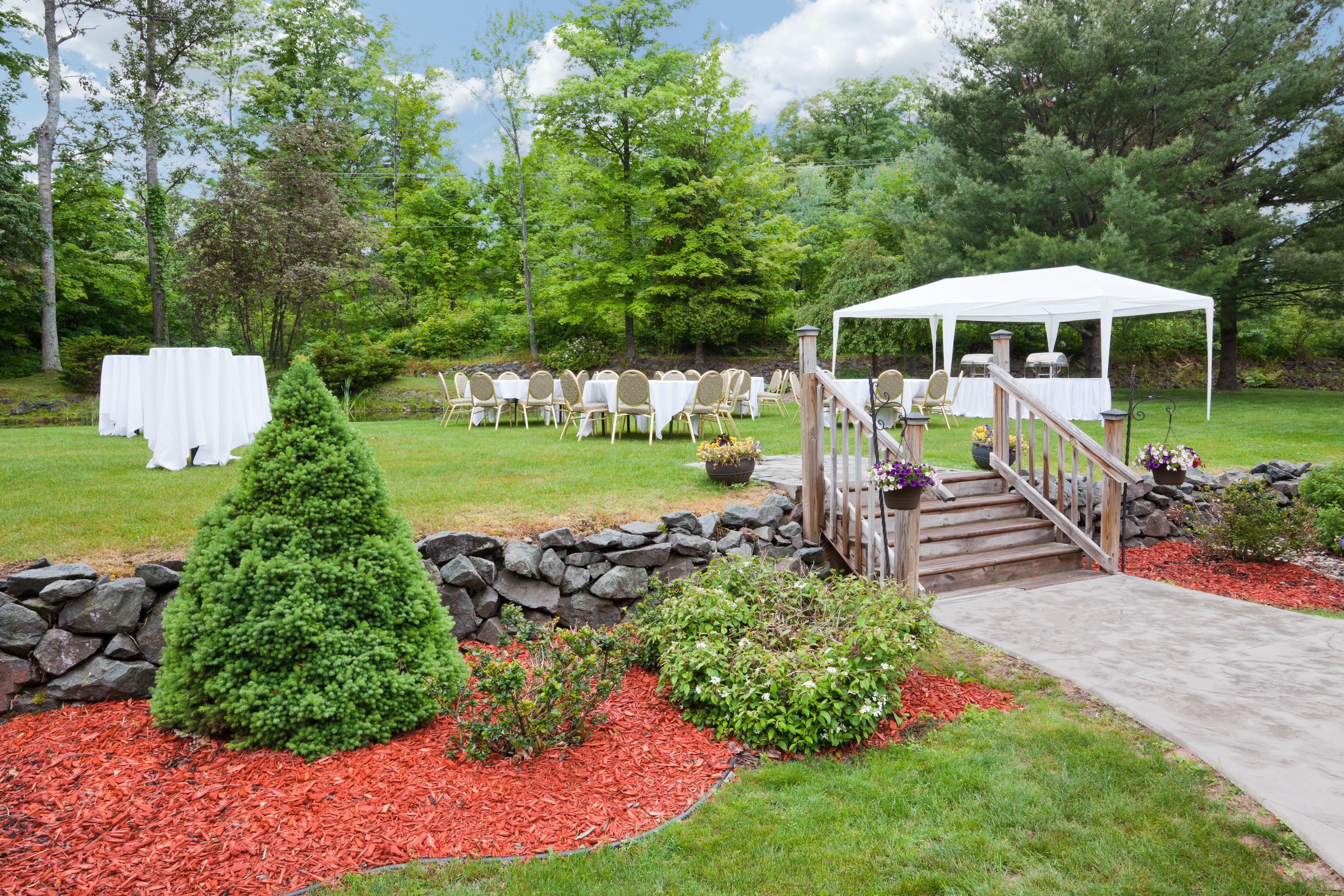 Holiday Inn Marquette By Ihg Buitenkant foto