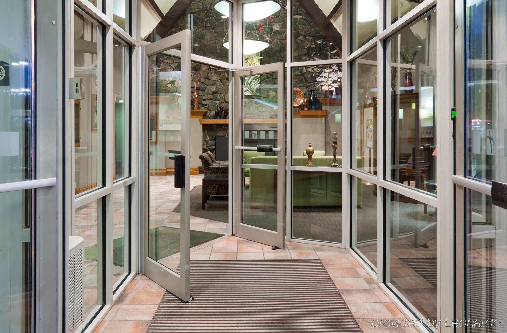 Holiday Inn Marquette By Ihg Buitenkant foto